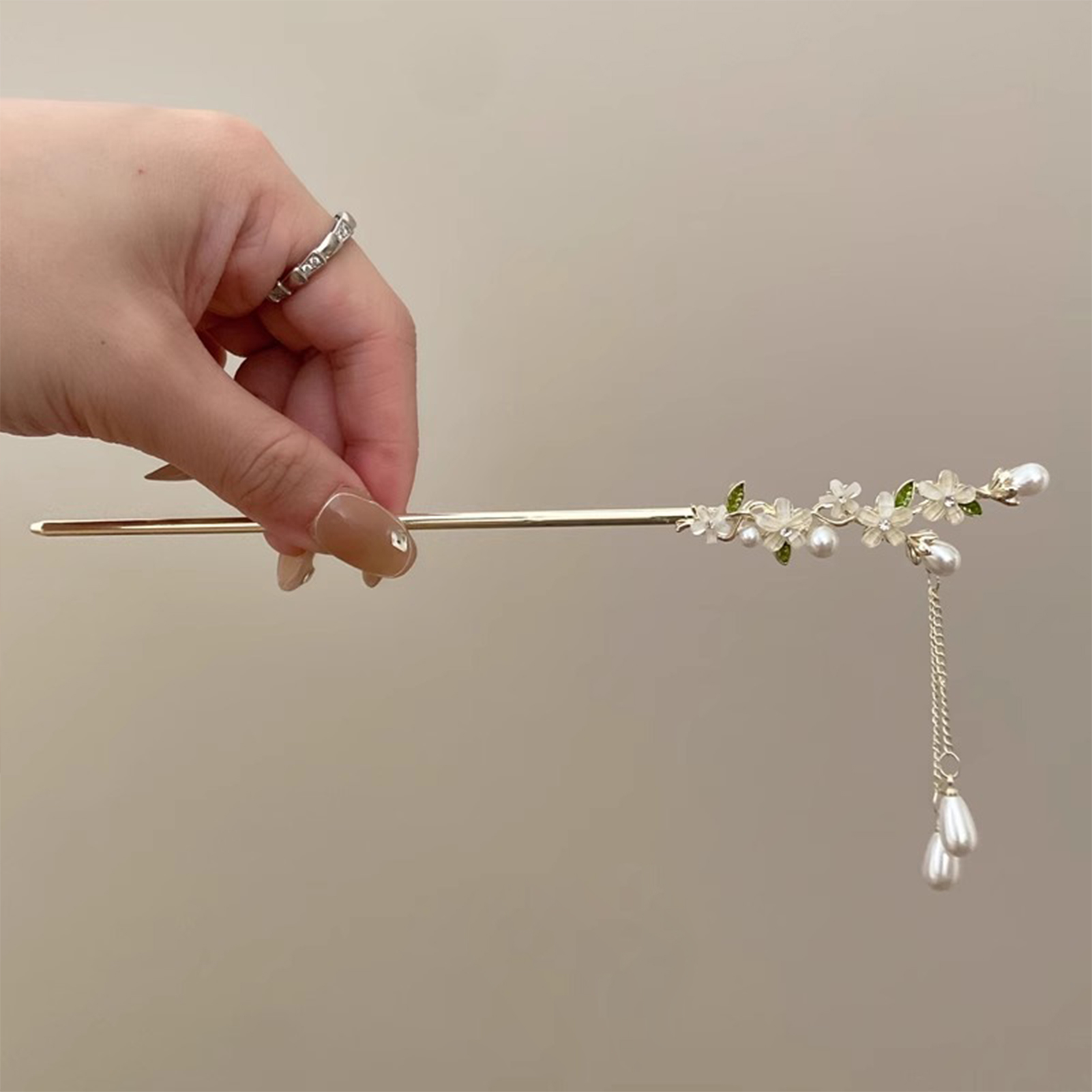 دبوس شعر آمن وجميل للحفلات وال - مراجعة Supply Florist وسعره
